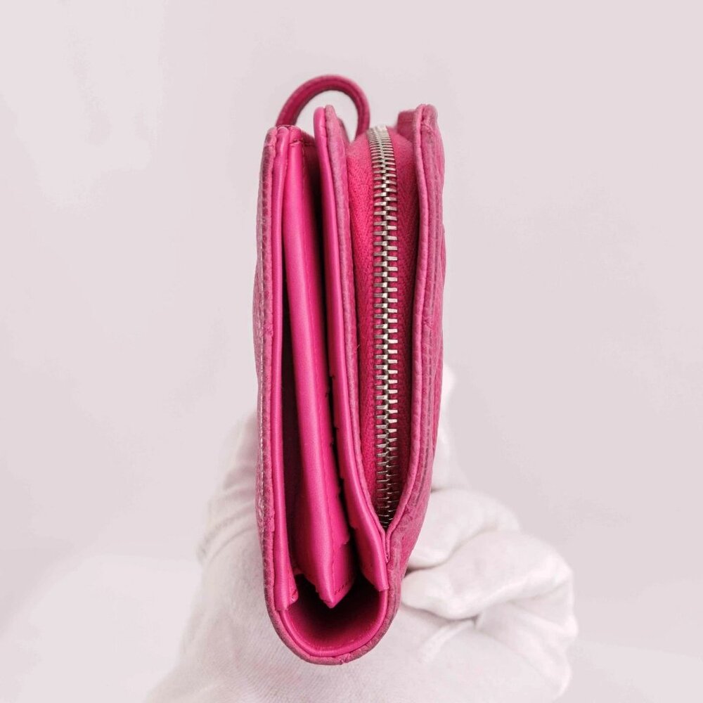 Authentic Chanel Matelasse Pink Caviar Wallet - Picture 14 of 16